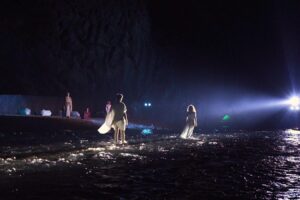 Alle Gole dell’Alcantara i suoni del fiume e i versi di Dante: l’Inferno esperienza teatrale unica (VIDEO)