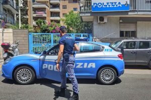 Catania, litiga con il compagno per il passaporto e dà fuoco alla casa per ripicca: 30enne denunciata