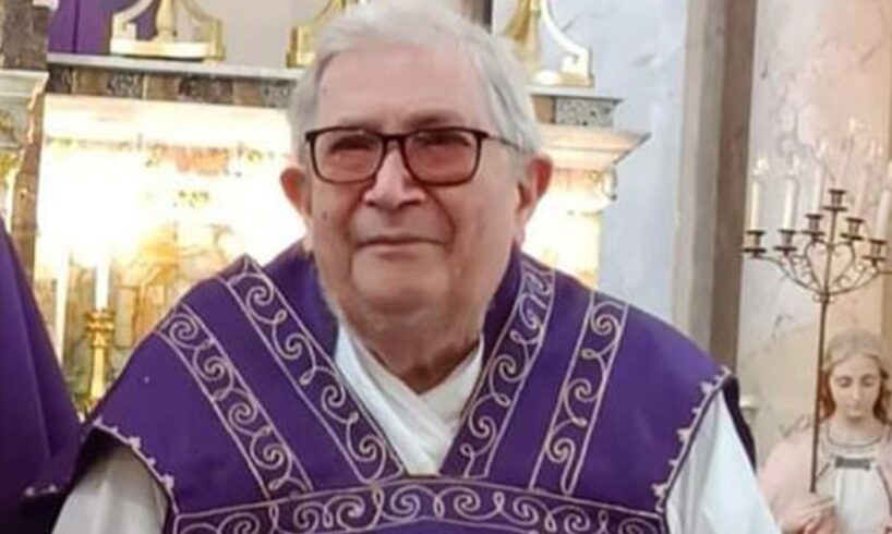 Acireale, addio a don Salvatore La Spina 86 anni: il 12 funerali in Cattedrale