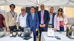 Biancavilla, Etna Wine Forum registra 3 mila presenze. Bonanno: “Legame indissolubile con il Vulcano”