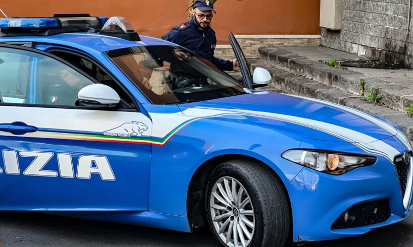 Due ragazze si allontanano da Vittoria senza dire nulla alle famiglie: rintracciate ad Adrano dalla Polizia