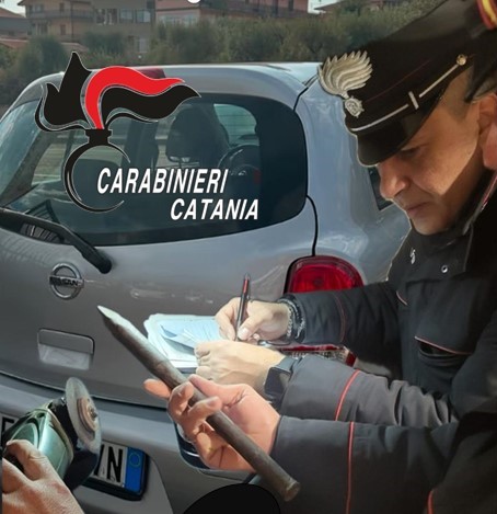 Catania, 36enne di Adrano trovato in possesso di grimaldelli e attrezzi per lo scasso: denunciato